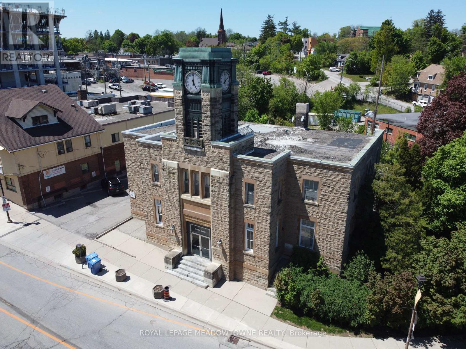 70 Mill Street, Halton Hills, Ontario  L7G 2C9 - Photo 18 - W12079012