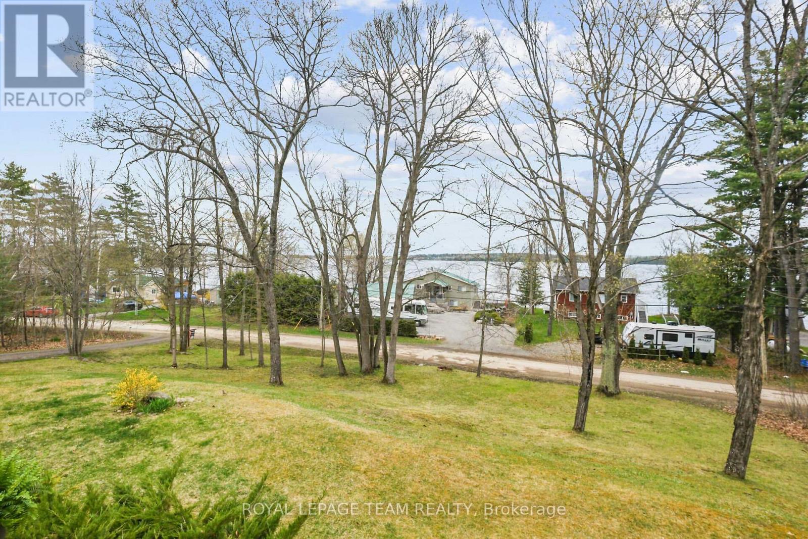 371 Kennedy Road, Greater Madawaska, Ontario  K0J 1H0 - Photo 36 - X12135748