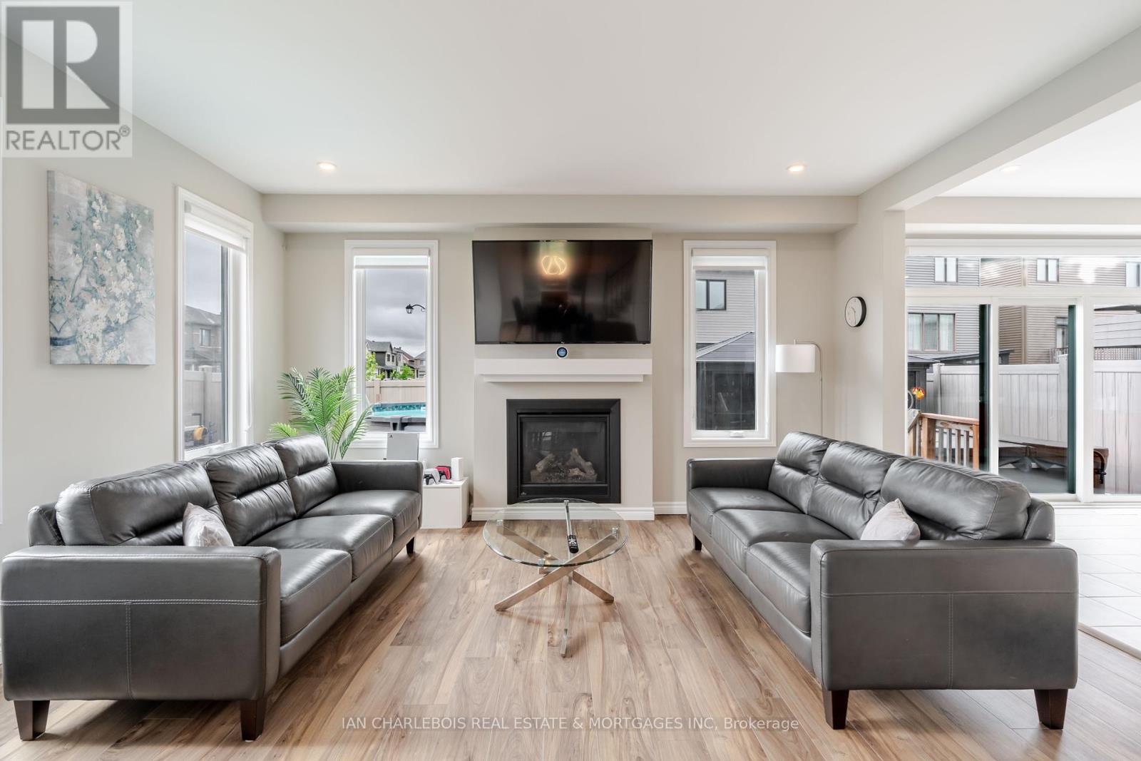 161 Maskinonge Crescent, Ottawa, Ontario  K4A 1G3 - Photo 9 - X12157657