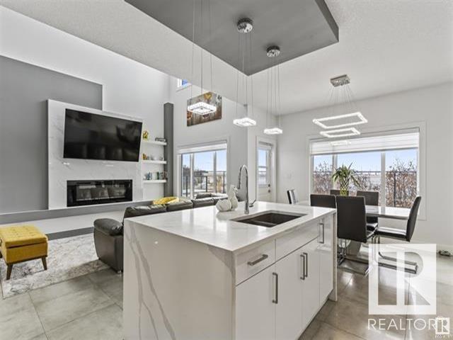 404 42 St Sw, Edmonton, Alberta  T6X 2L7 - Photo 5 - E4437316