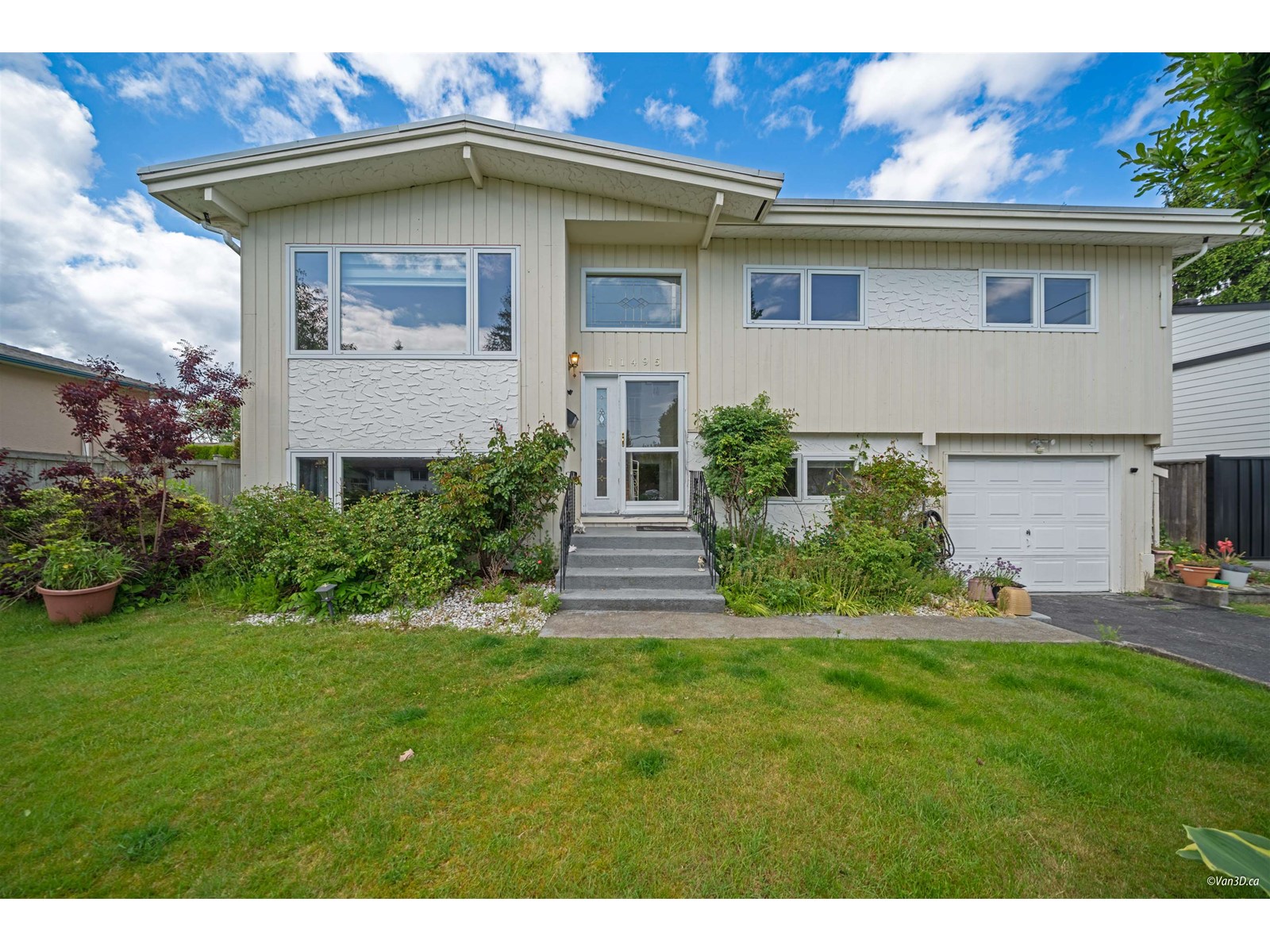 Property at 11495 85 AVENUE image 4