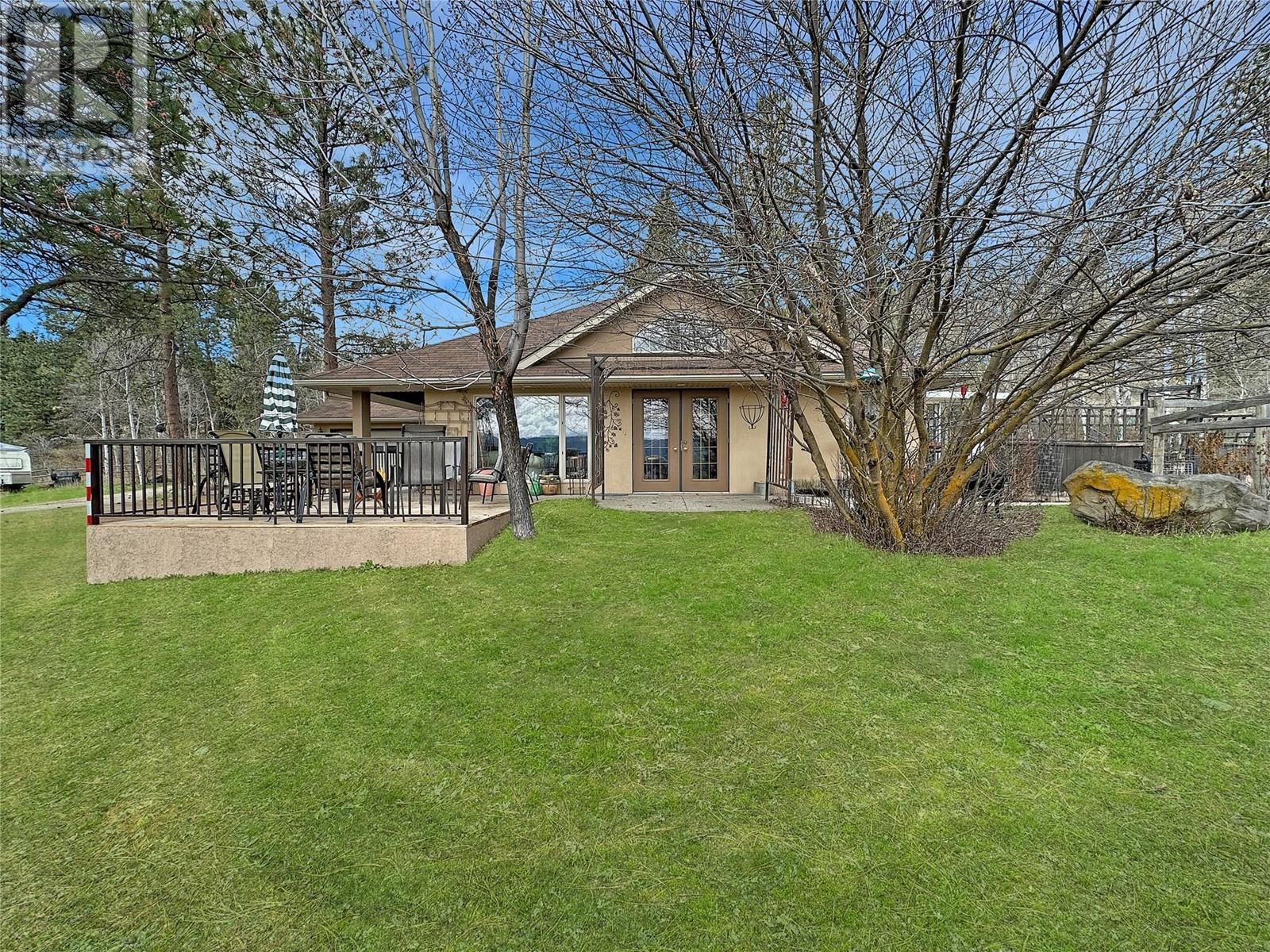 Property at 200 Lind Road image 2