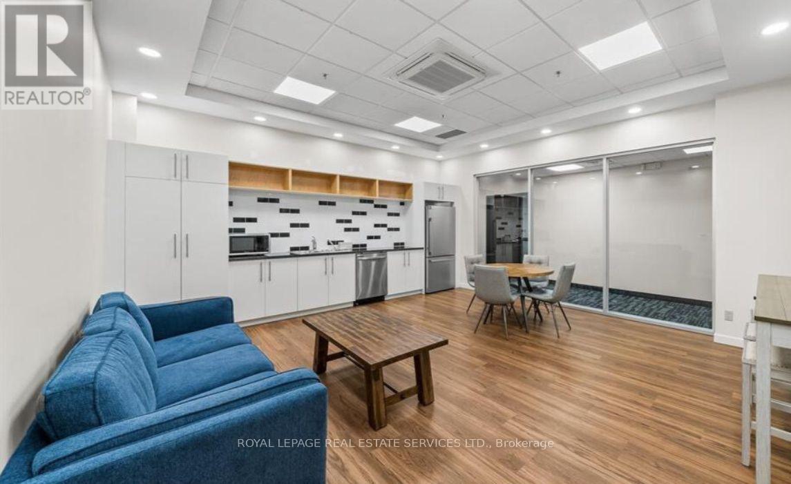 215 - 1670 North Service Road, Oakville, Ontario  L6H 7G3 - Photo 25 - W12140800