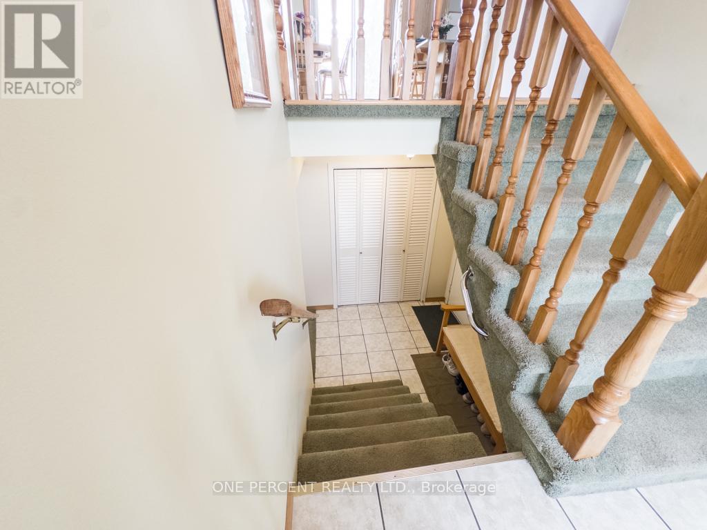 25 Loraine Avenue, Quinte West (Trenton Ward), Ontario  K8V 6M1 - Photo 16 - X12153714
