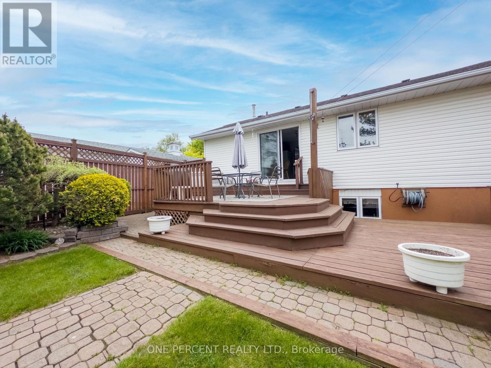 25 Loraine Avenue, Quinte West, Ontario  K8V 6M1 - Photo 30 - X12153714