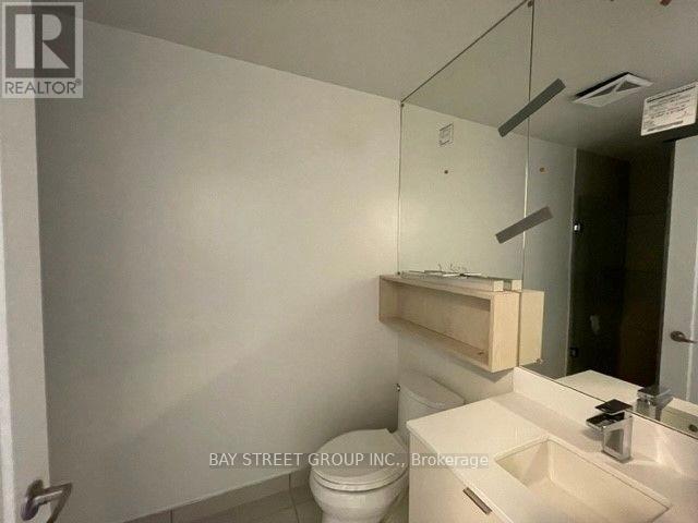 1744 - 121 Lower Sherbourne Street, Toronto, Ontario  M5A 0W8 - Photo 7 - C12157683