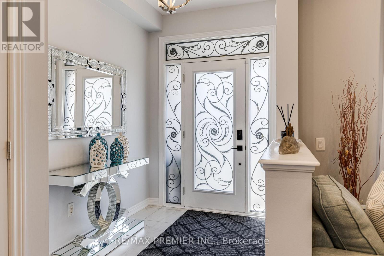 29 Kidd Street, Bradford West Gwillimbury, Ontario  L3Z 0V5 - Photo 8 - N12090721