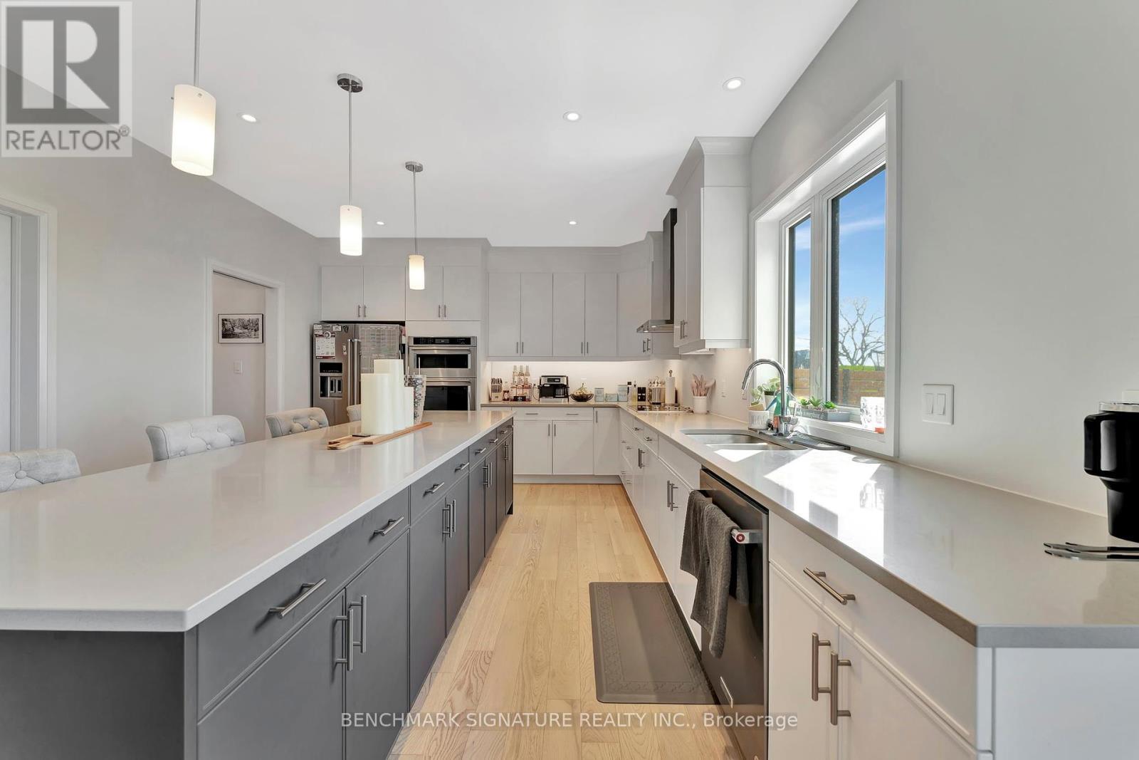 11 Totten Street, Zorra, Ontario  N0J 1J0 - Photo 11 - X12157687