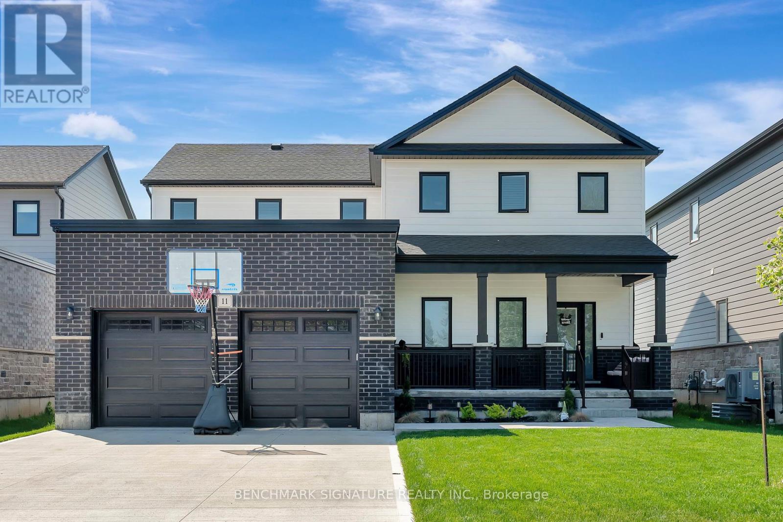 11 Totten Street, Zorra, Ontario  N0J 1J0 - Photo 2 - X12157687