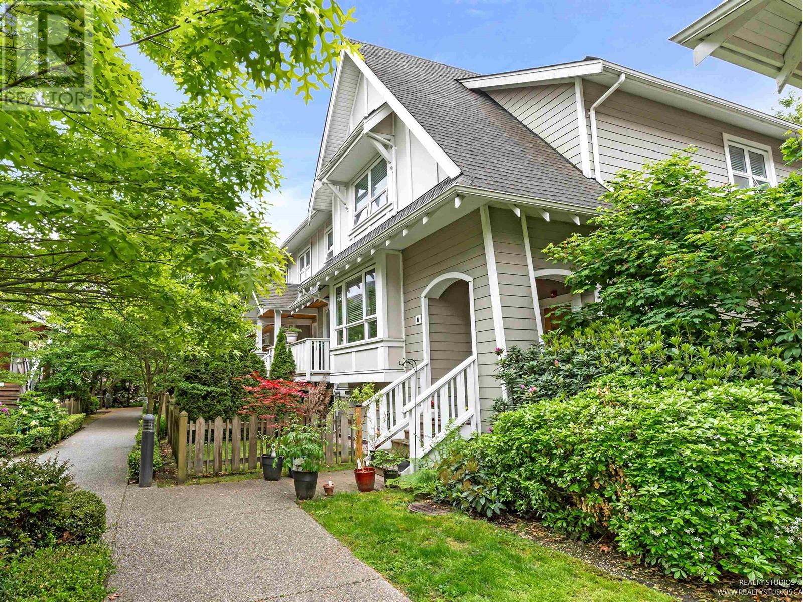 Property at 6 238 CAMATA STREET image 1