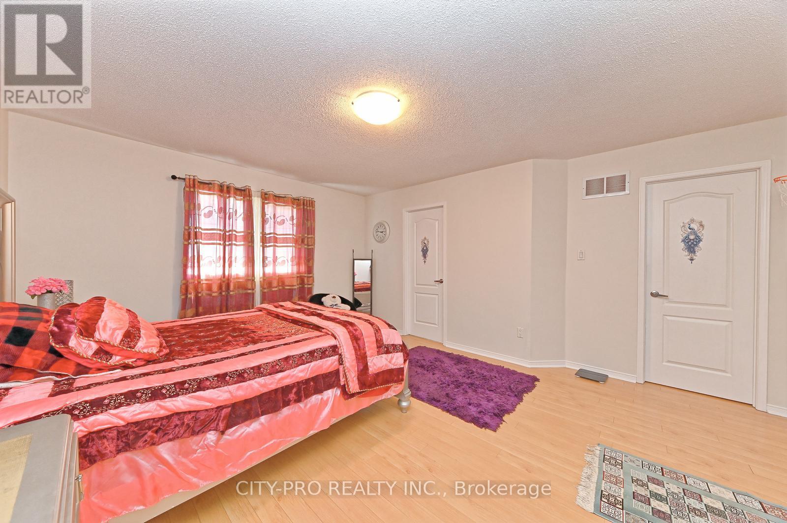 7302 Rosehurst Drive, Mississauga, Ontario  L5N 8H1 - Photo 30 - W12148784