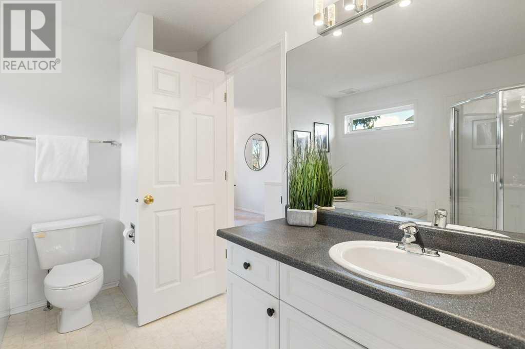 238 Christie Park Mews Sw, Calgary, Alberta  T3H 3H2 - Photo 19 - A2213617