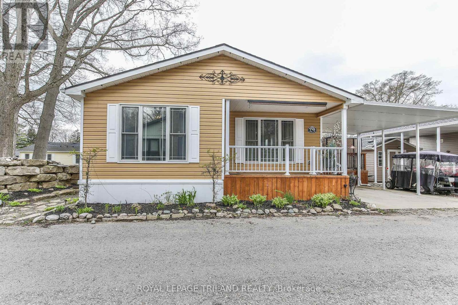 76 - 22790 Amiens Road, Middlesex Centre, Ontario  N0L 1R0 - Photo 2 - X12136724