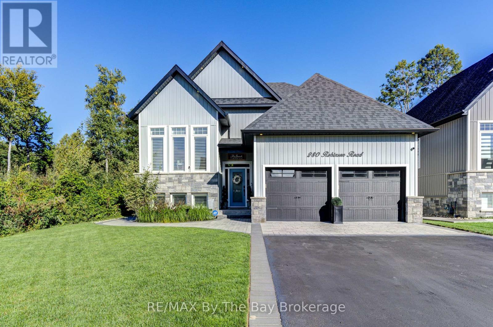 Property at 280 ROBINSON ROAD image 1