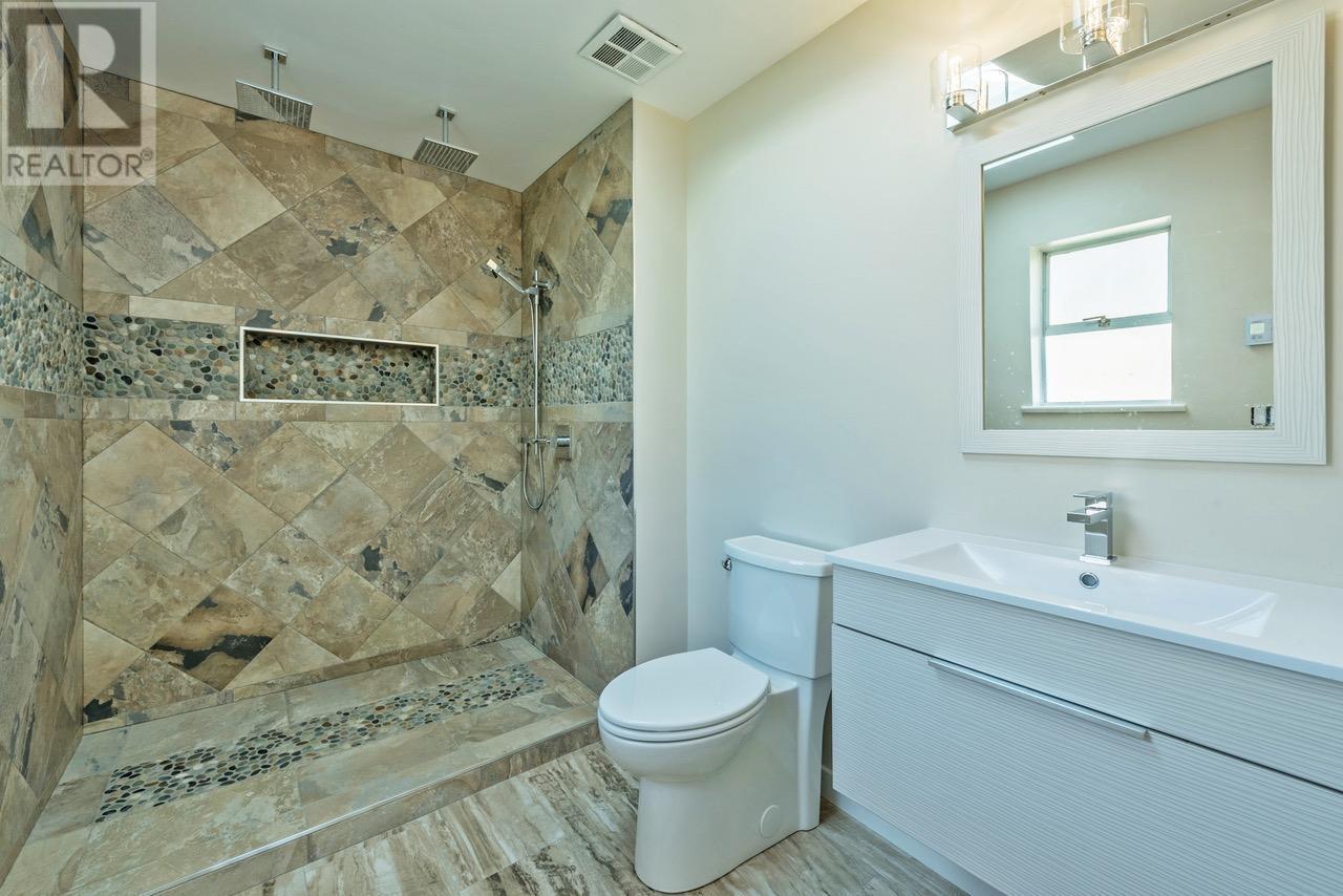 38304 Westway Avenue, Squamish, British Columbia  V8B 0W6 - Photo 5 - R3004121