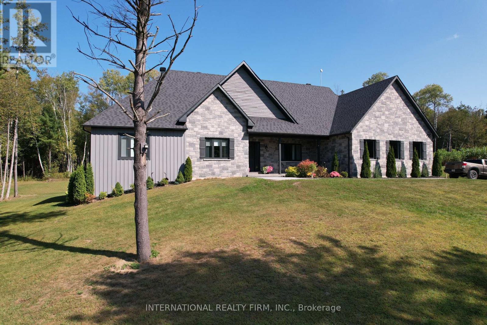 7085 County Rd 65, Port Hope, Ontario  L0A 1B0 - Photo 2 - X12157693