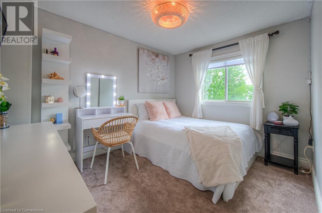 443 Otterbein Road, Kitchener, Ontario  N2B 3V8 - Photo 24 - 40729499