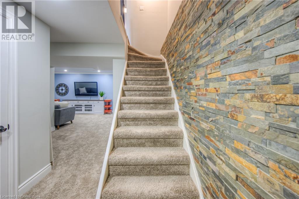 443 Otterbein Road, Kitchener, Ontario  N2B 3V8 - Photo 27 - 40729499