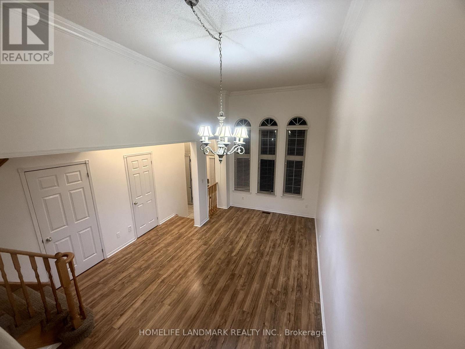 75 - 5260 Mcfarren Boulevard, Mississauga, Ontario  L5M 7J2 - Photo 4 - W12141329