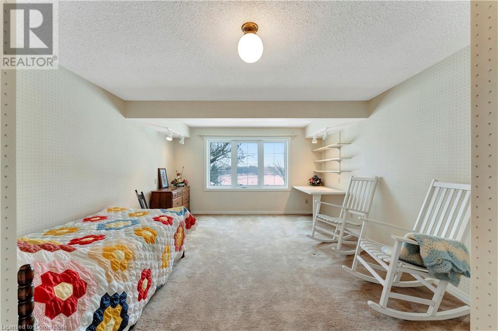 418 Country Squire Road, Waterloo, Ontario  N2J 4G8 - Photo 34 - 40716219