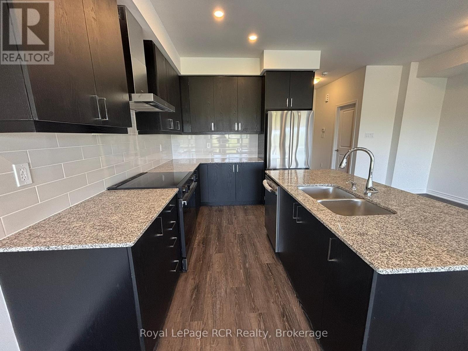 134 Elgin Street, Orillia, Ontario  L3V 8P7 - Photo 11 - S12157725