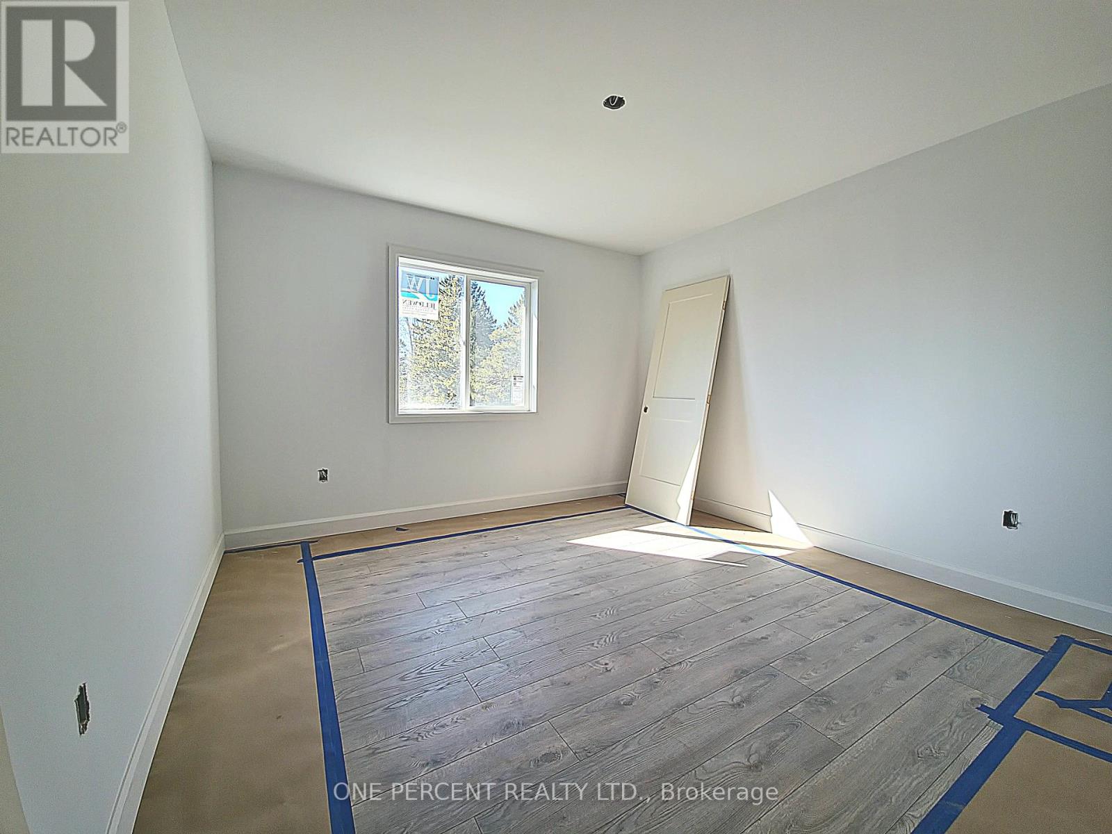 53 Lakeview Avenue, Kingston, Ontario  K7M 3T4 - Photo 13 - X12039082