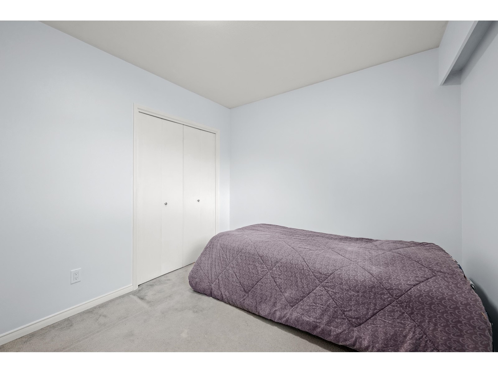 15022 Swallow Drive, Surrey, British Columbia  V3R 4X2 - Photo 10 - R3003354