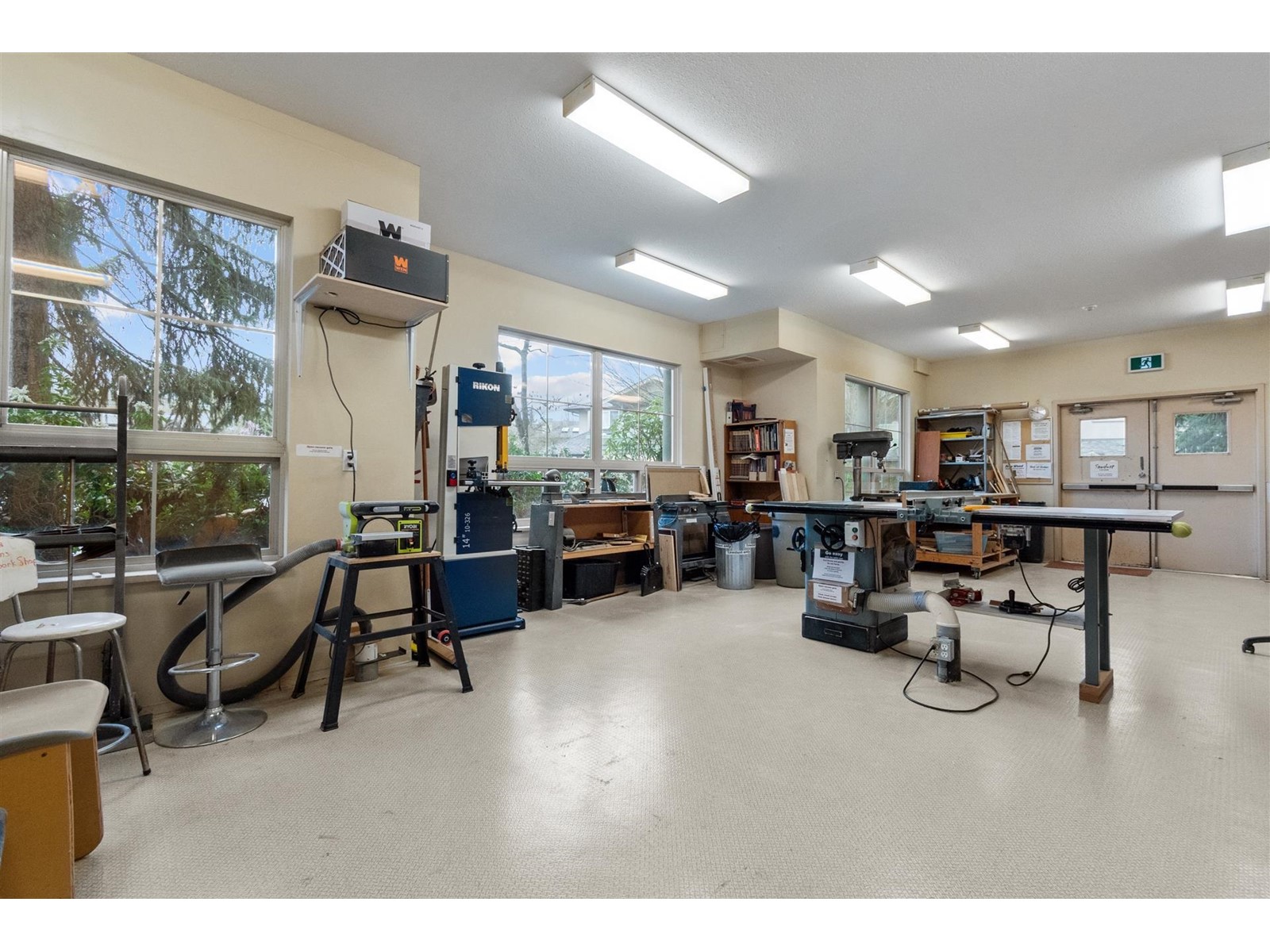 303 13860 70 Avenue, Surrey, British Columbia  V3W 0S1 - Photo 24 - R2982953