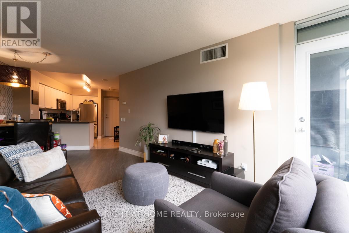 305 - 30 Harrison Garden Boulevard, Toronto, Ontario  M2N 7A9 - Photo 6 - C12157503