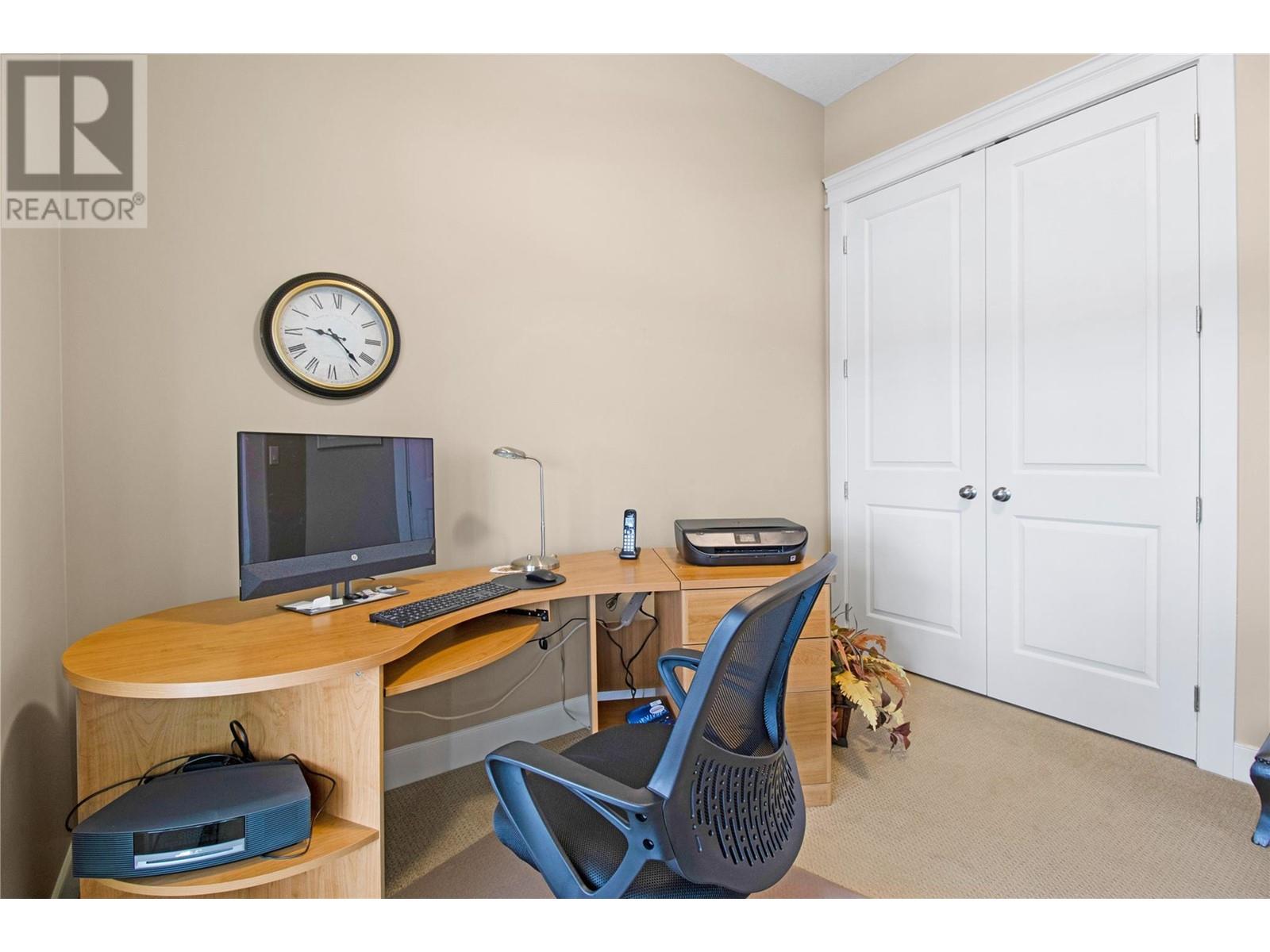 Property at 2582 St. Andrews Street image 4