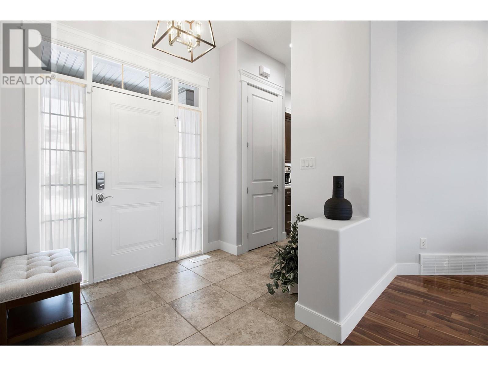 Property at 2582 St. Andrews Street image 5