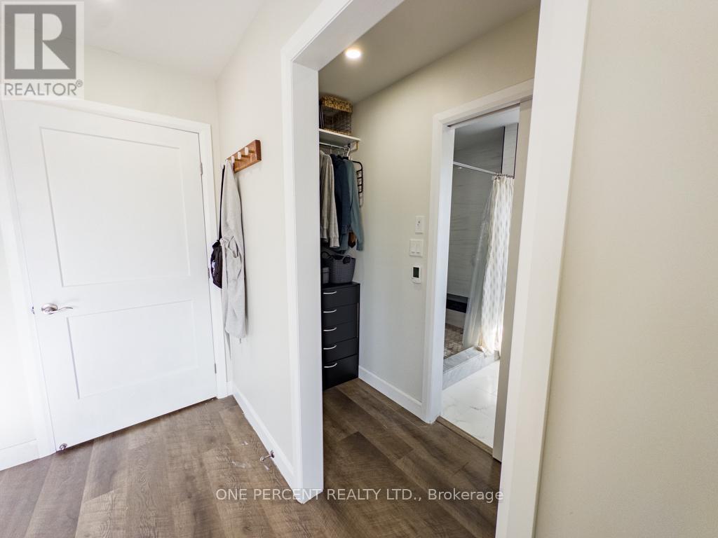 835 Queen Street, Gananoque, Ontario  K7G 2B5 - Photo 17 - X12150904