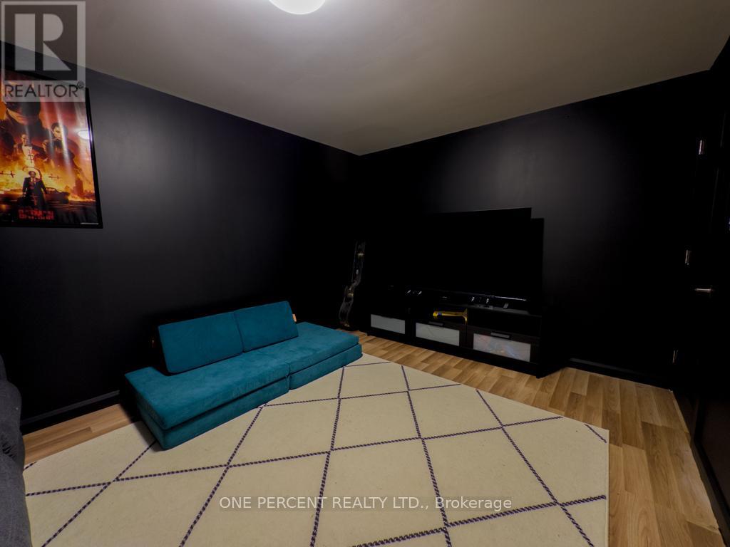 835 Queen Street, Gananoque, Ontario  K7G 2B5 - Photo 28 - X12150904