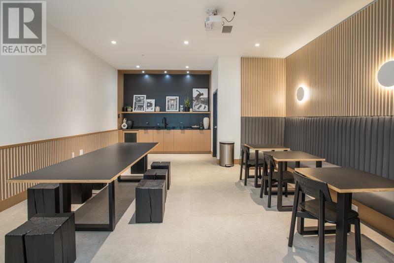 Listing Picture 22 of 25 : 210 2520 GUELPH STREET, Vancouver / 溫哥華 - 魯藝地產 Yvonne Lu Group - MLS Medallion Club Member