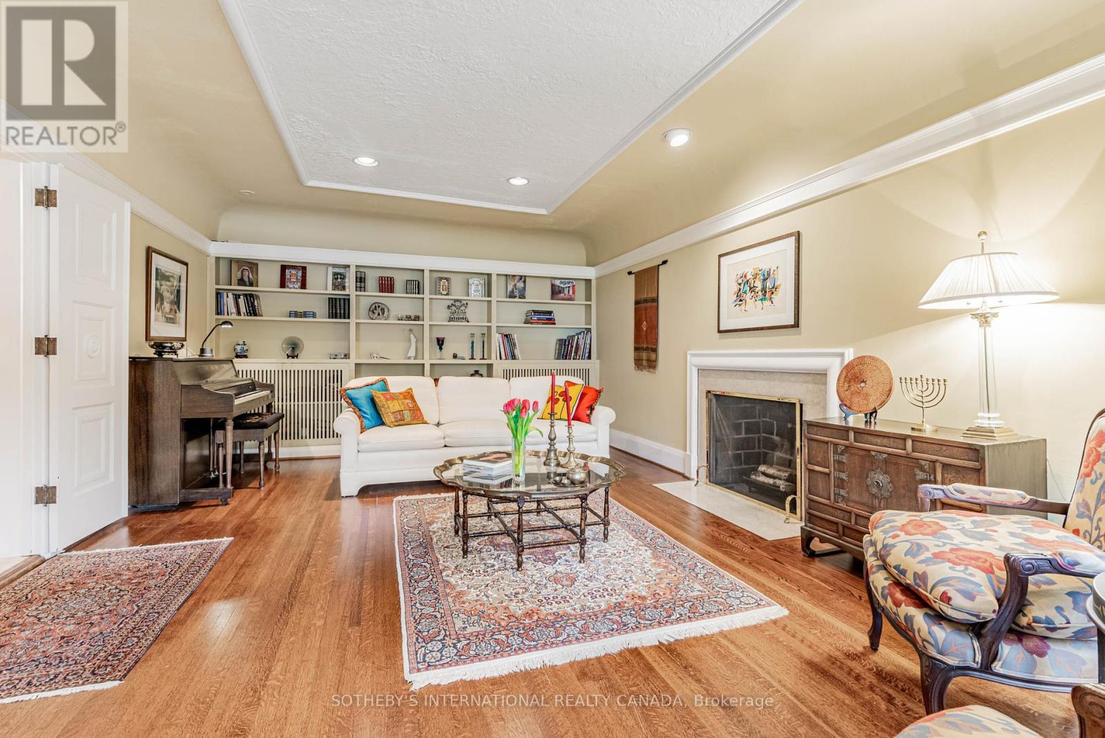 317 Glenayr Road, Toronto, Ontario  M5P 3C6 - Photo 8 - C12157737