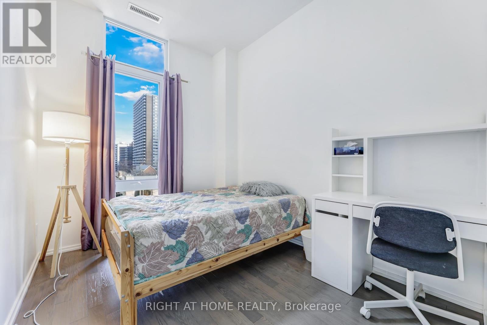 401 - 75 St Nicholas Street E, Toronto, Ontario  M4Y 0A5 - Photo 25 - C12157740