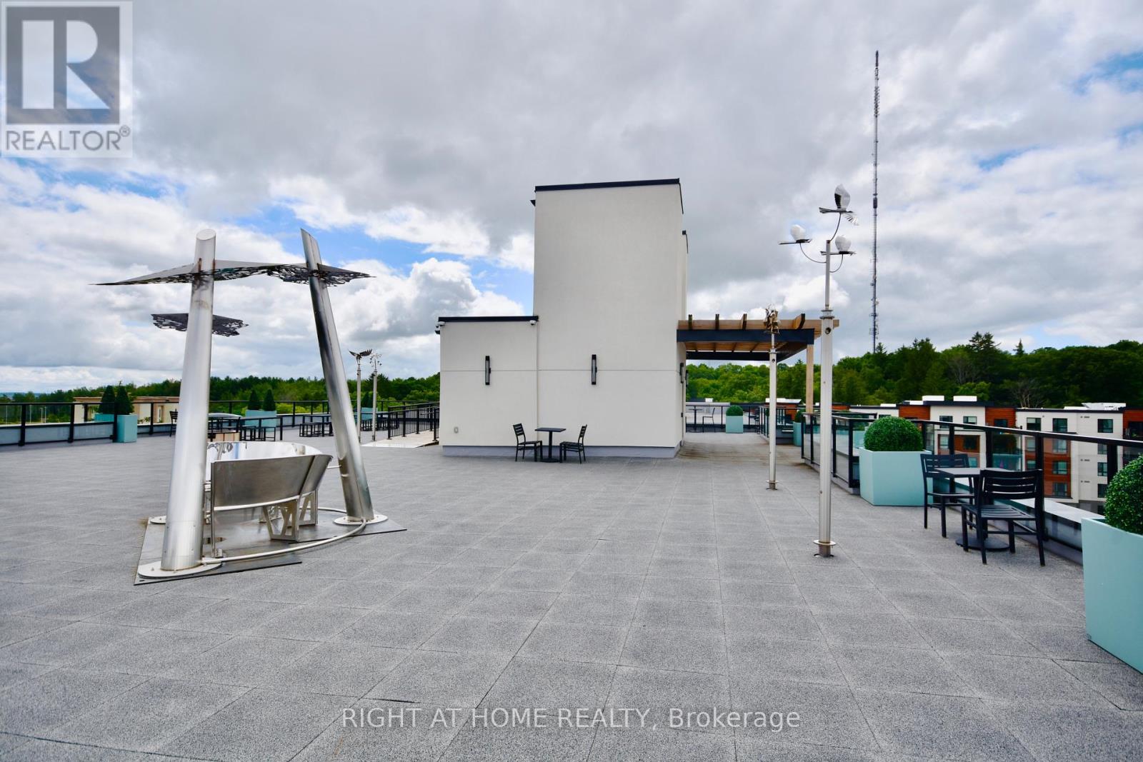213 - 302 Essa Road, Barrie, Ontario  L9J 0H3 - Photo 41 - S12157742