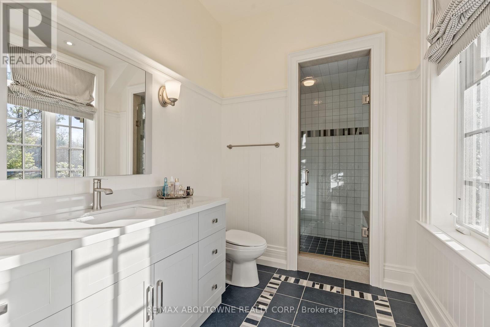 1081 Argyle Drive, Oakville, Ontario  L6J 1A9 - Photo 31 - W12157744
