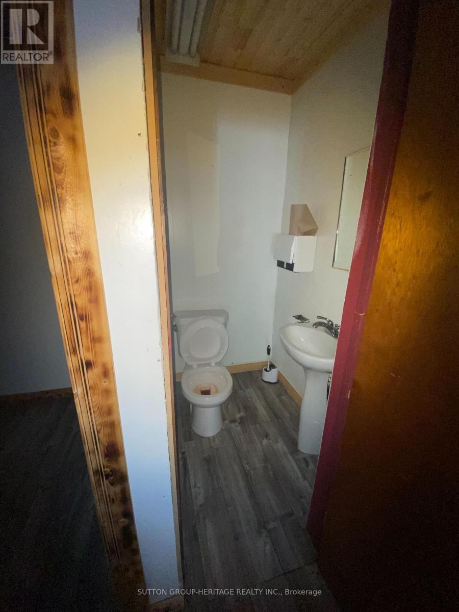 22363 Hwy 41 Highway, Addington Highlands, Ontario  K0H 1L0 - Photo 22 - X12157735