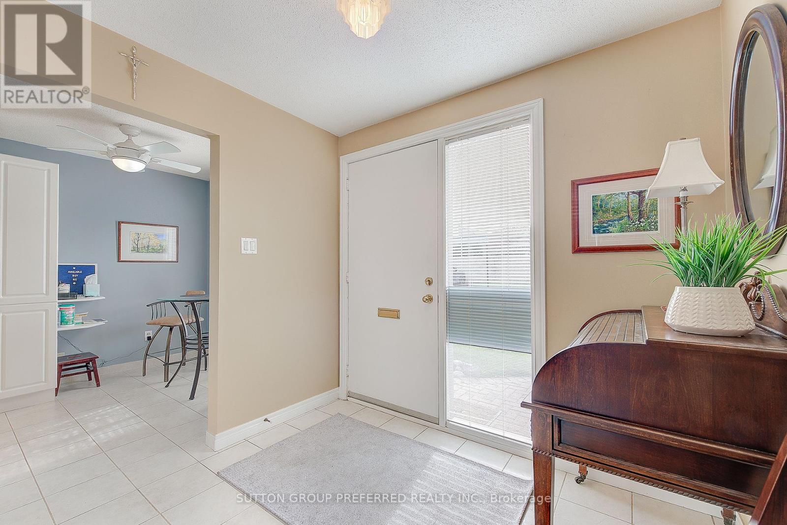 516 Cranbrook Road, London South, Ontario  N6K 2X3 - Photo 5 - X12157745