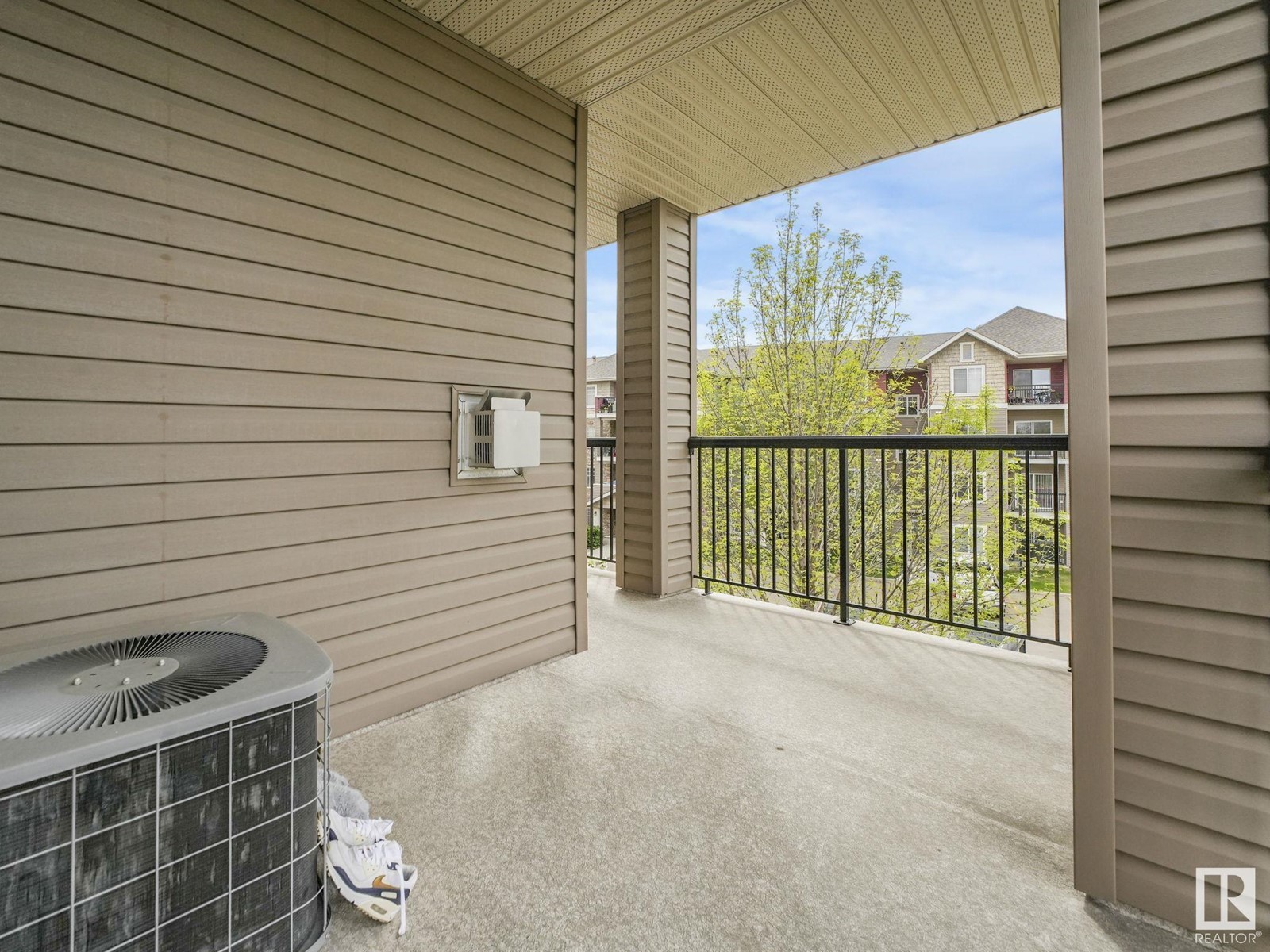 Property at #302 17407 99 AV NW image 5