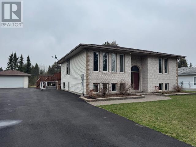 2385 15th Sideroad, Thunder Bay, Ontario