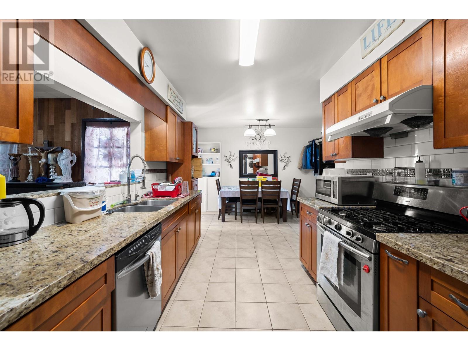 9771 Pinewell Crescent, Richmond, British Columbia  V7A 2C7 - Photo 3 - R3004165