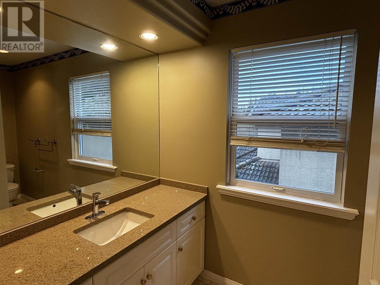 1605 Salal Crescent, Coquitlam, British Columbia  V3E 2Y3 - Photo 19 - R3004152