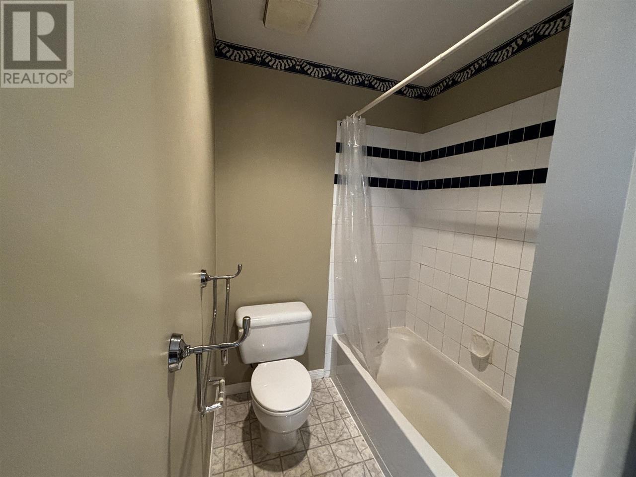 1605 Salal Crescent, Coquitlam, British Columbia  V3E 2Y3 - Photo 20 - R3004152
