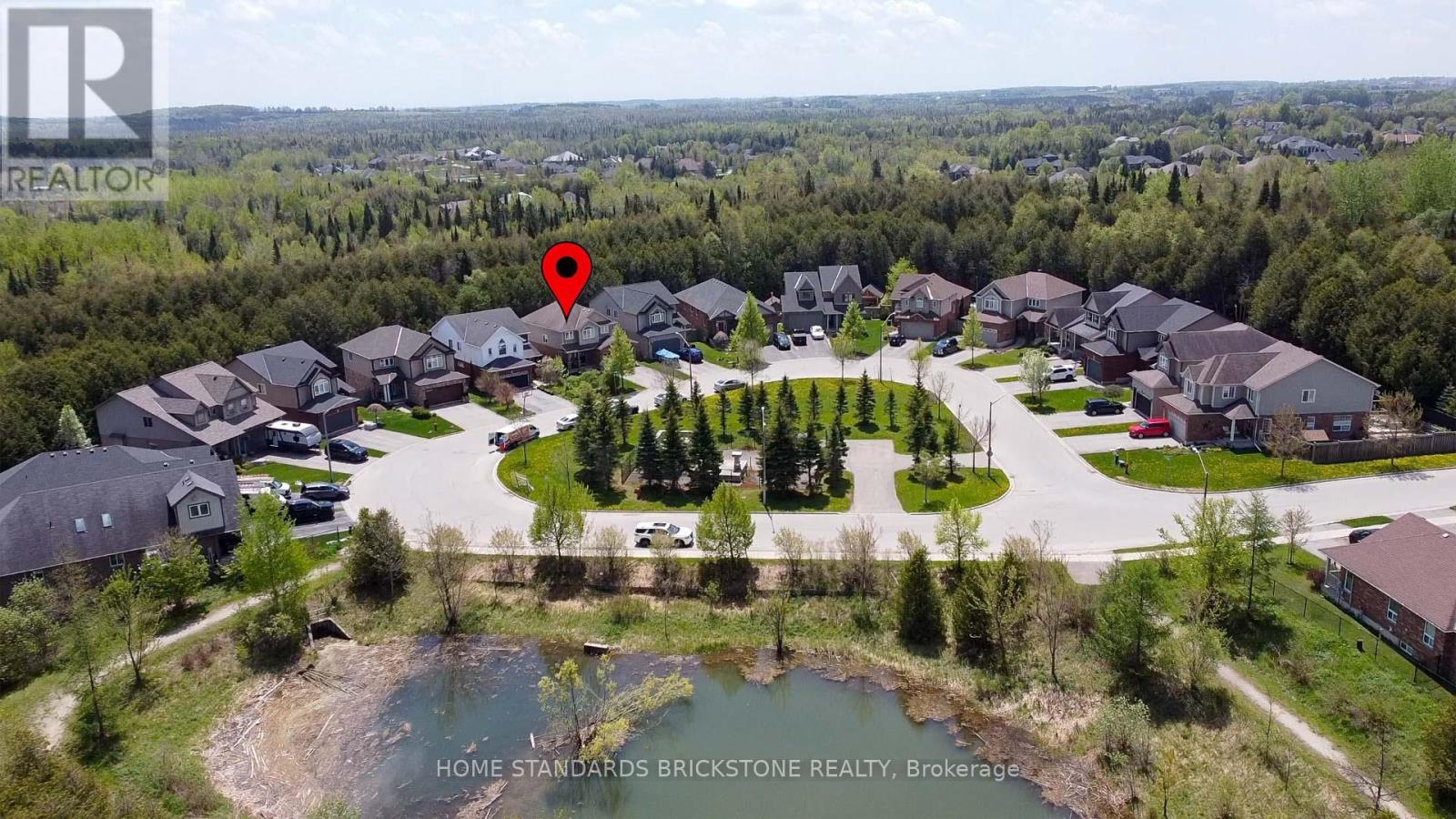 Property at 68 SANDRINGHAM CIRCLE image 2