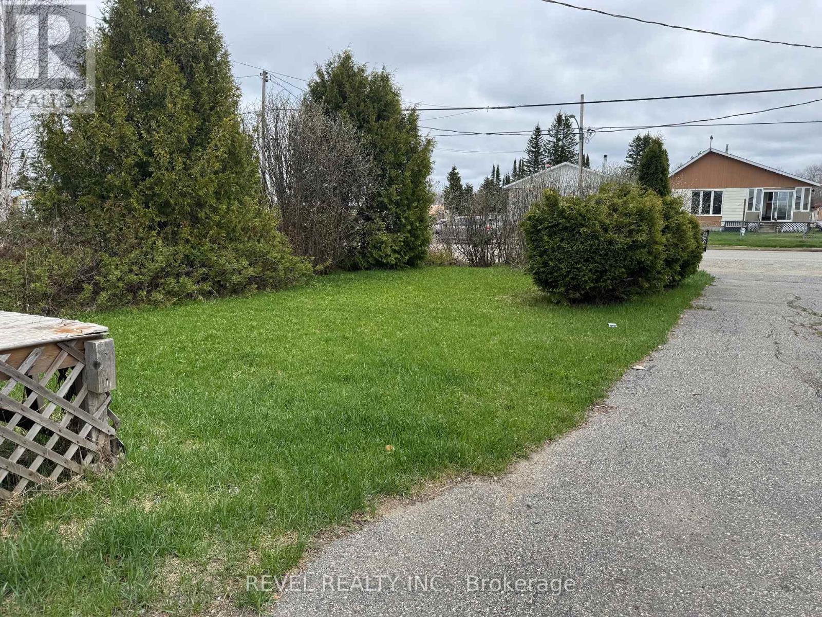 662 Gleason Avenue, Black River Matheson, Ontario  P0K 1C0 - Photo 6 - T12107389