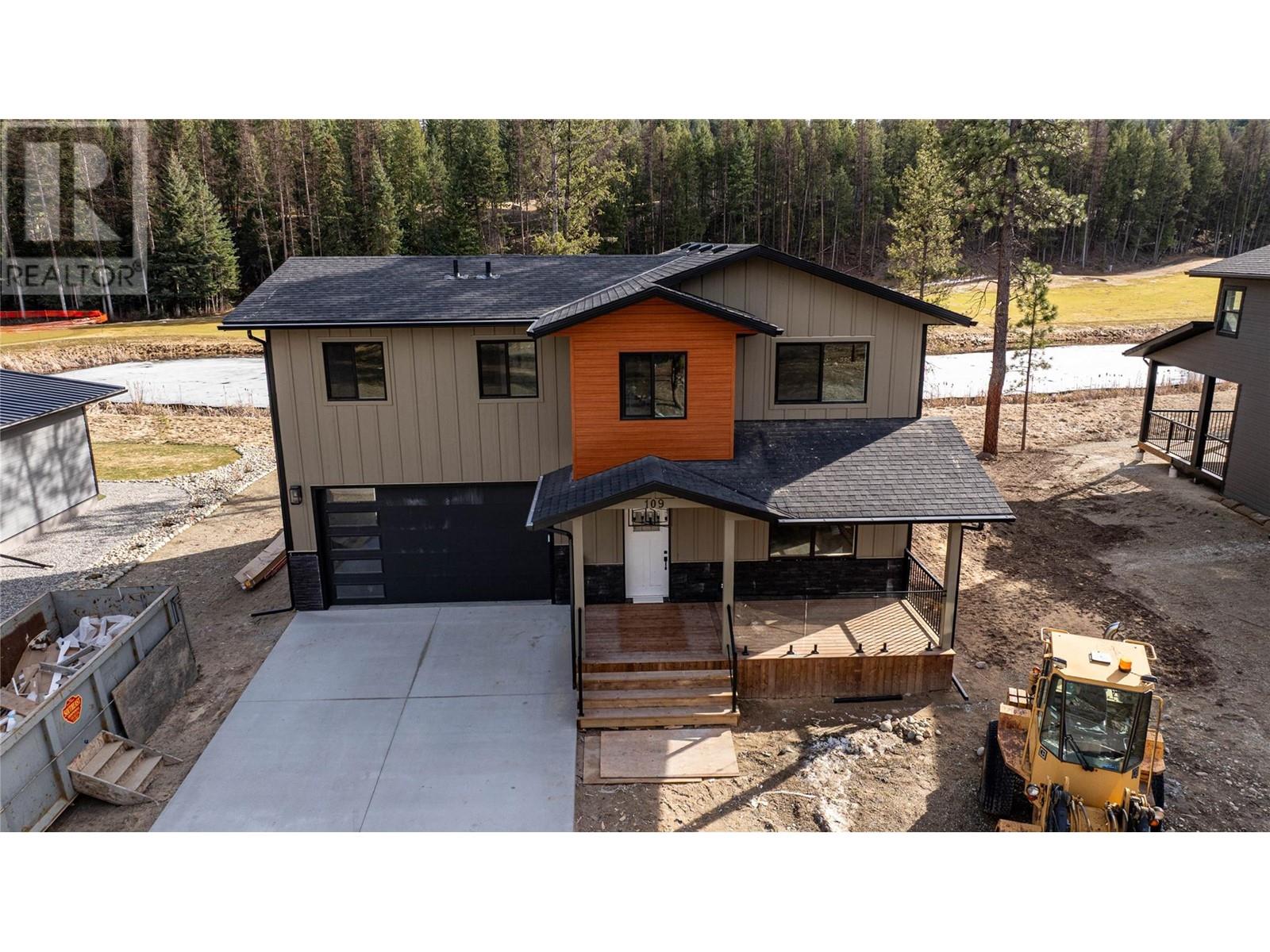 Property at 109 River Drive image 1