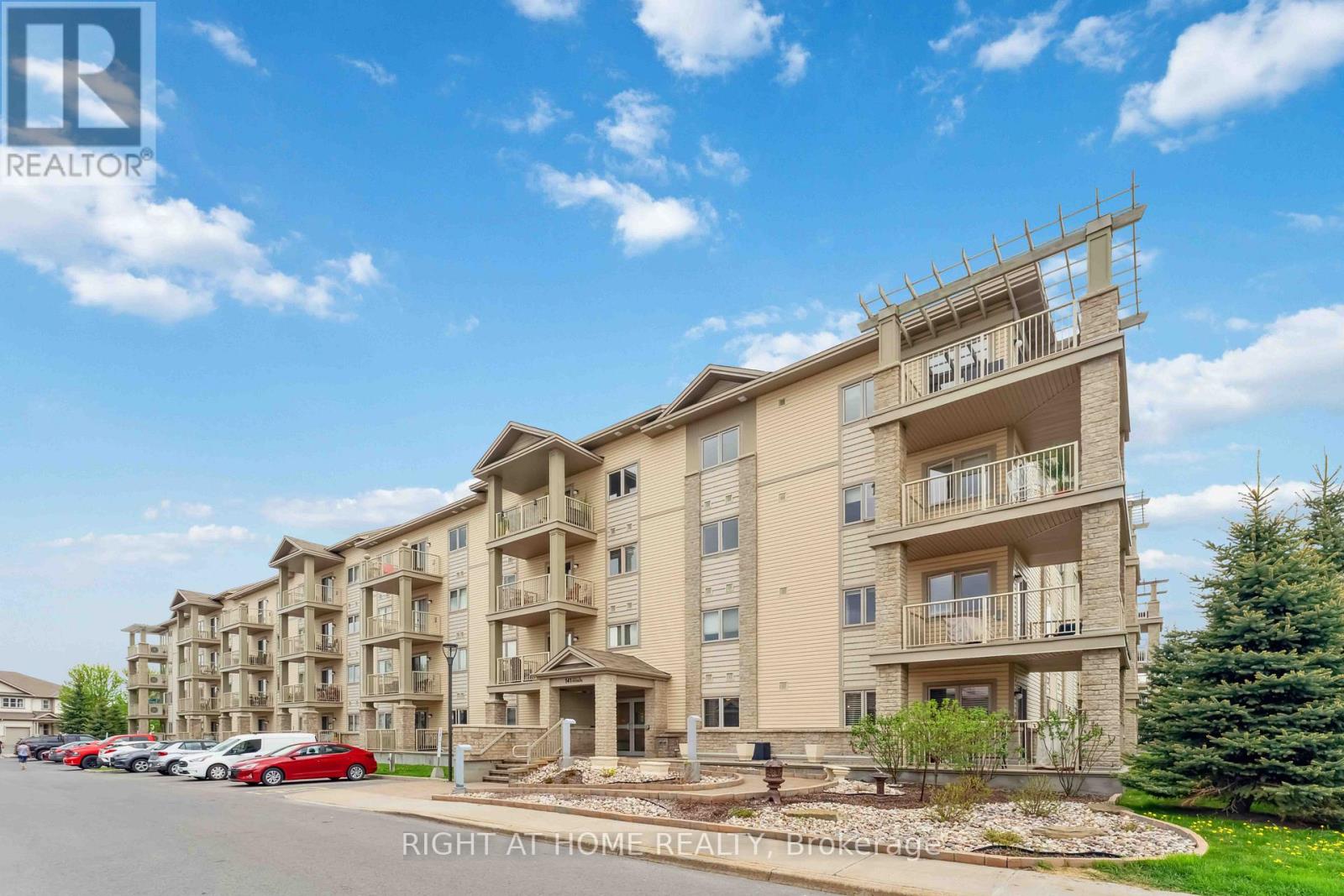 305 - 141 Potts Private, Ottawa, Ontario  K4A 0X9 - Photo 2 - X12157774