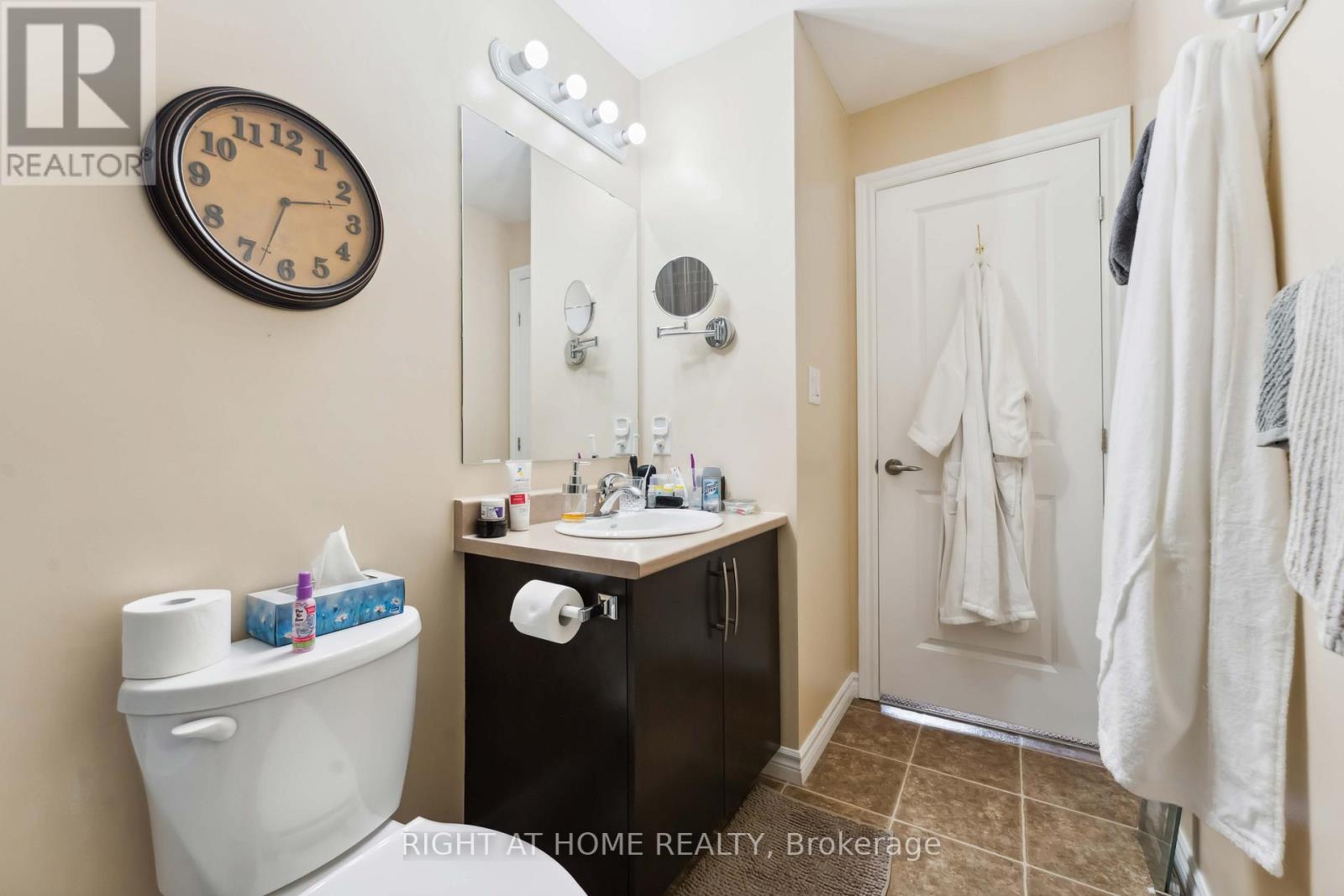 305 - 141 Potts Private, Ottawa, Ontario  K4A 0X9 - Photo 22 - X12157774